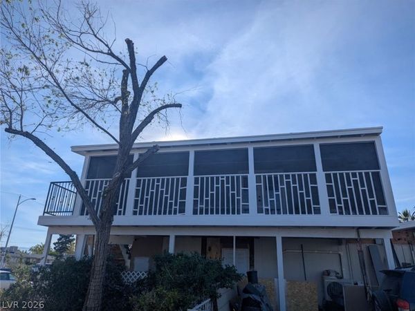 5808 Evergreen Avenue, Las Vegas, NV 89107