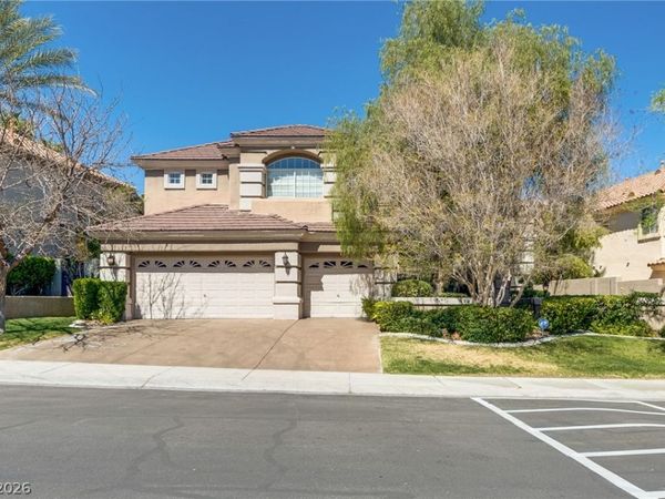 8816 Cortile Drive, Las Vegas, NV 89134