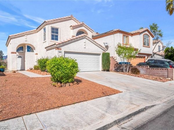 1721 Navajo Lake Way, Las Vegas, NV 89128