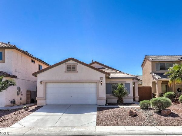 1121 Echo Beach Avenue , North Las Vegas, NV 89086