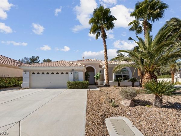 271 Angels Trace Court, Las Vegas, NV 89148