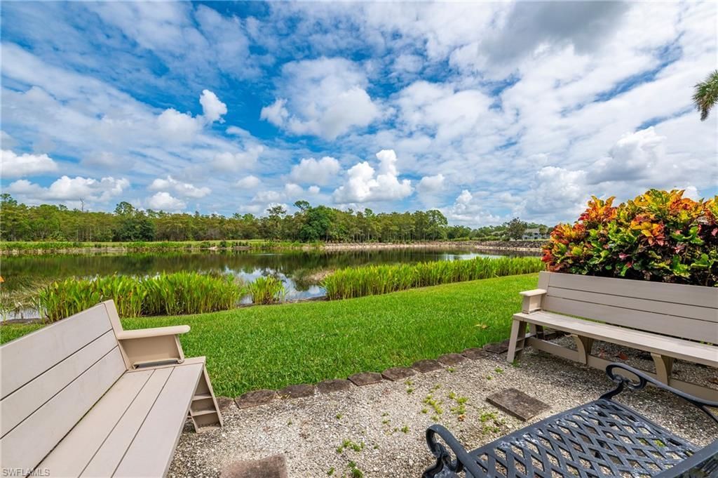 8555 Naples Heritage Dr, Unit 237, Naples, FL 34112 Photo