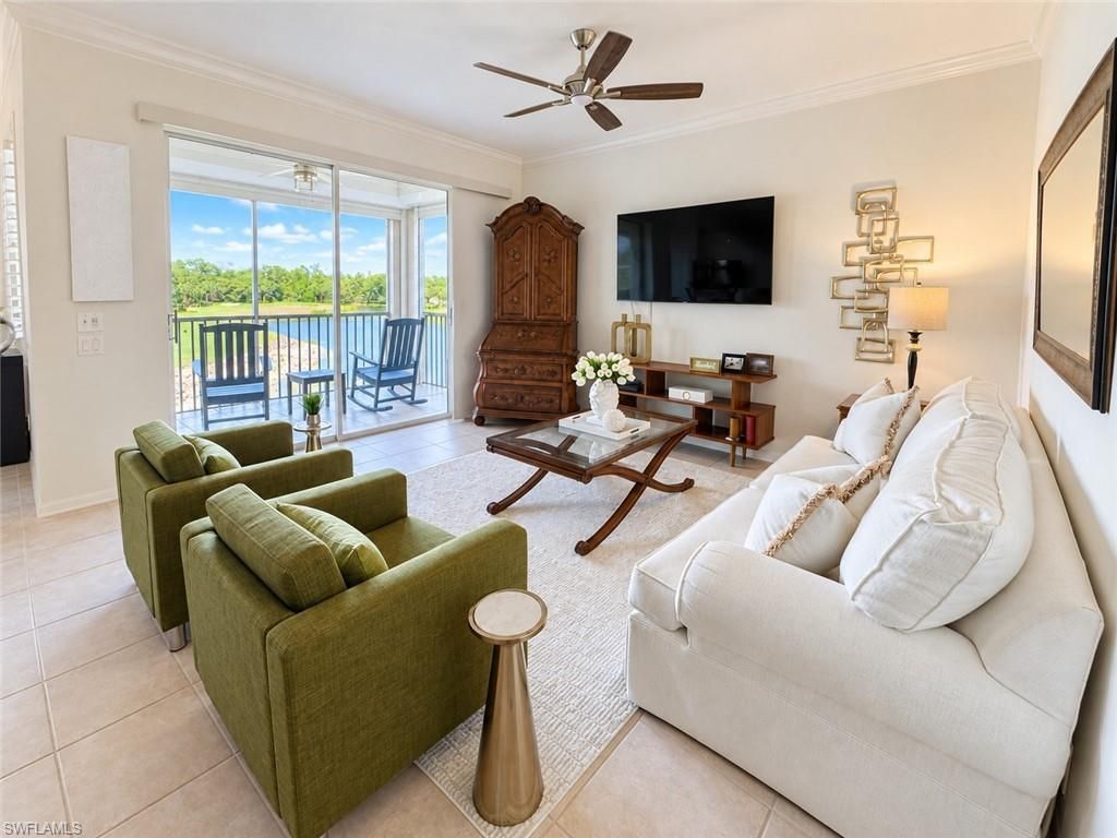 8555 Naples Heritage Dr, Unit 237, Naples, FL 34112 Photo
