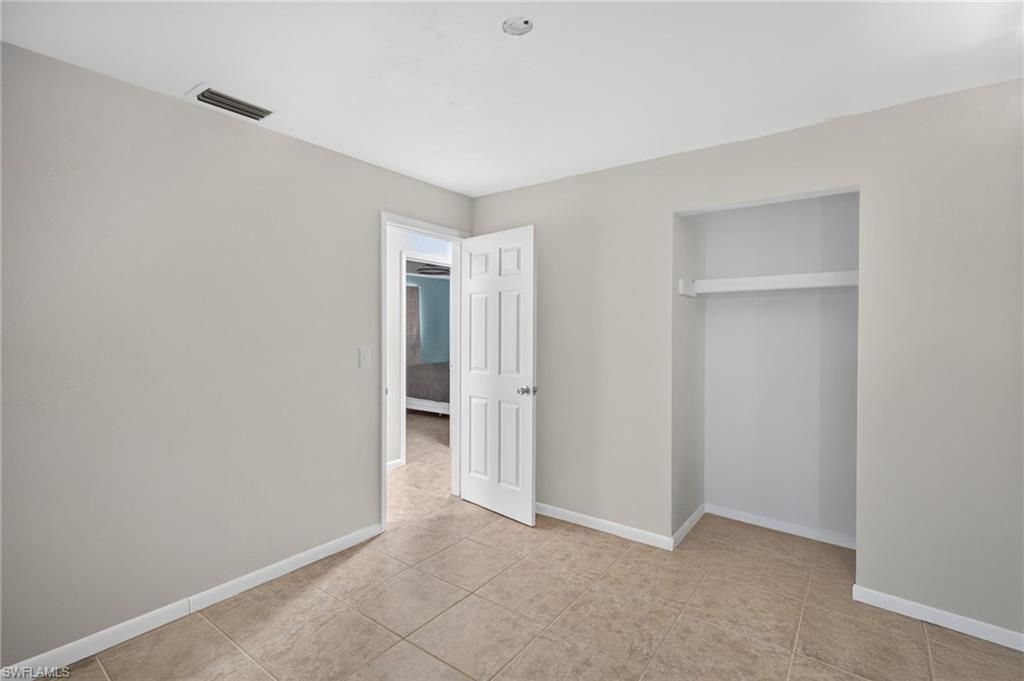 414 NE 15th Pl , Cape Coral, FL 33909 Photo