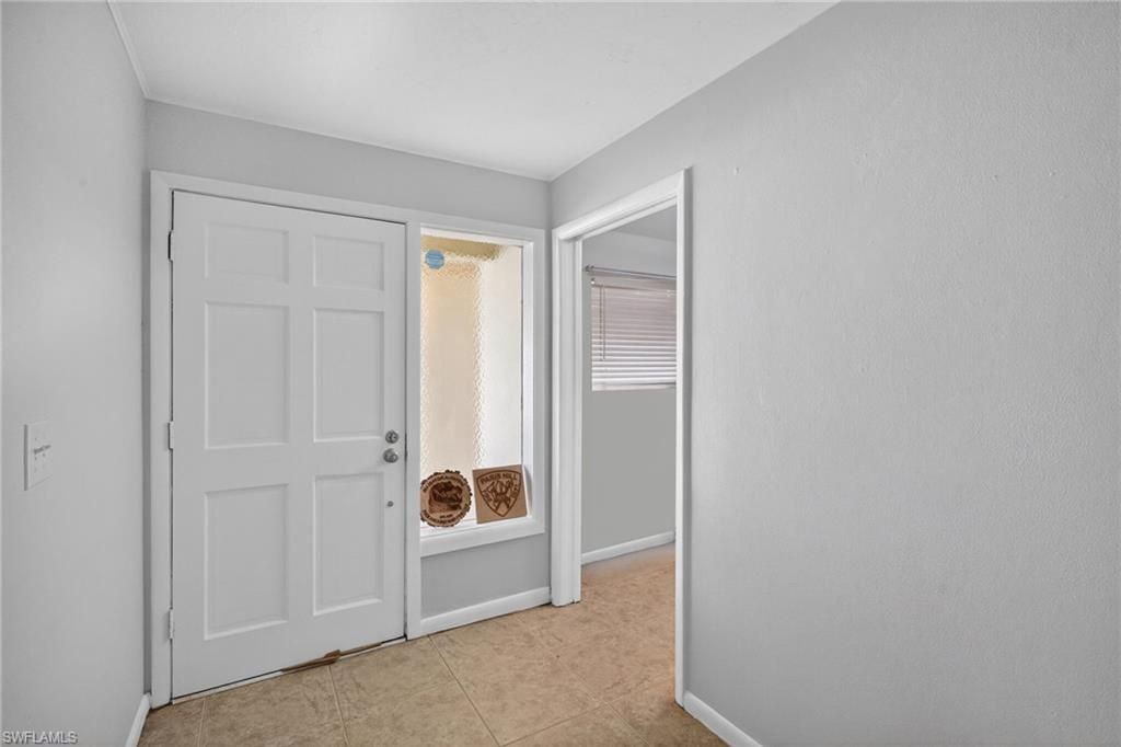 414 NE 15th Pl , Cape Coral, FL 33909 Photo