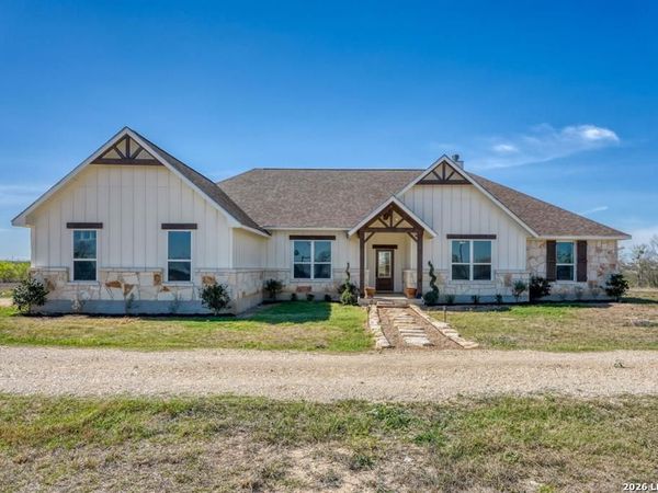 1642 Scull Rd, San Marcos, TX 78666