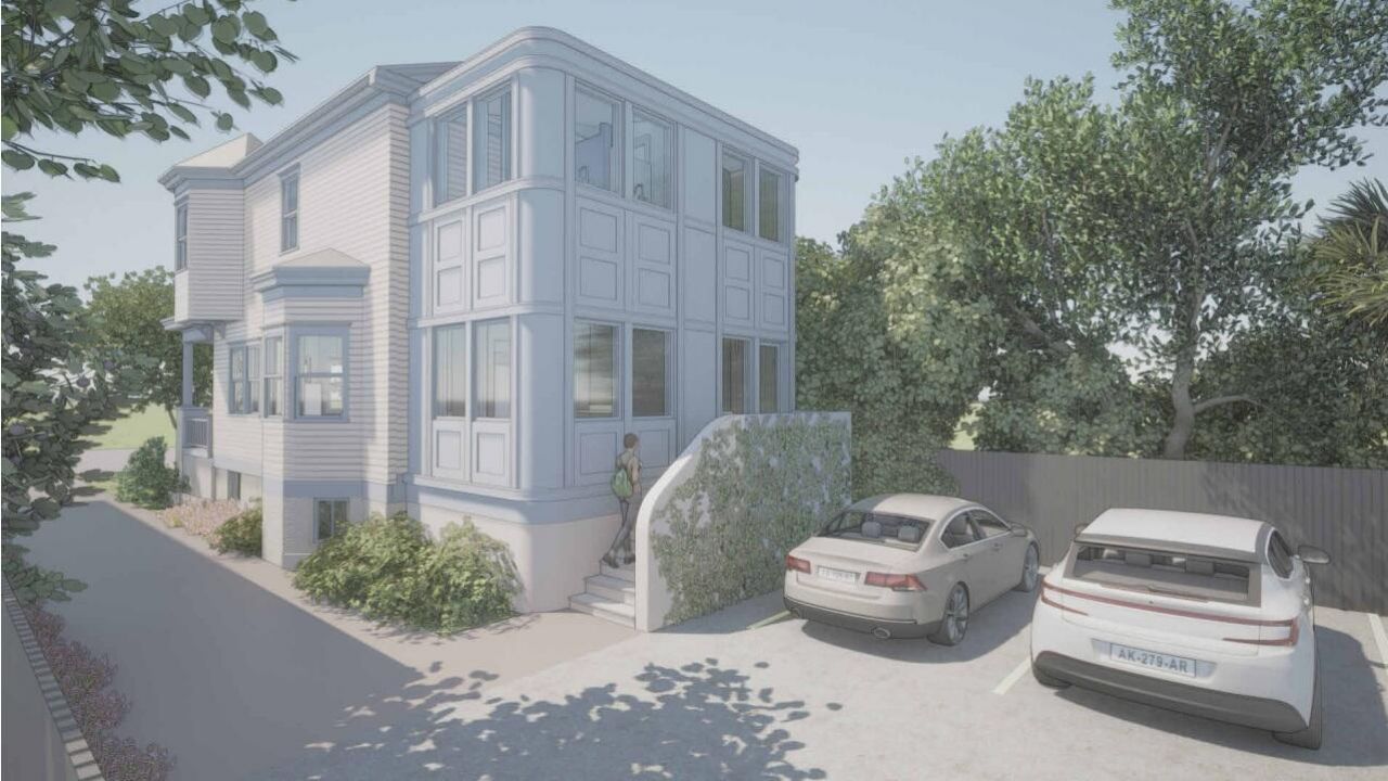 1130 King Street Photo 5