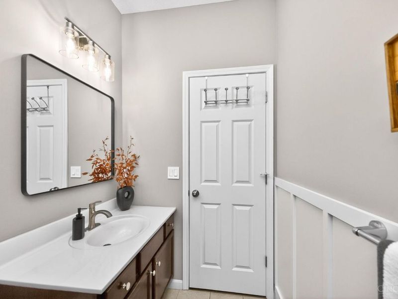 476 Haybrooke Drive, Hamilton Twp, OH 45039 Photo 14