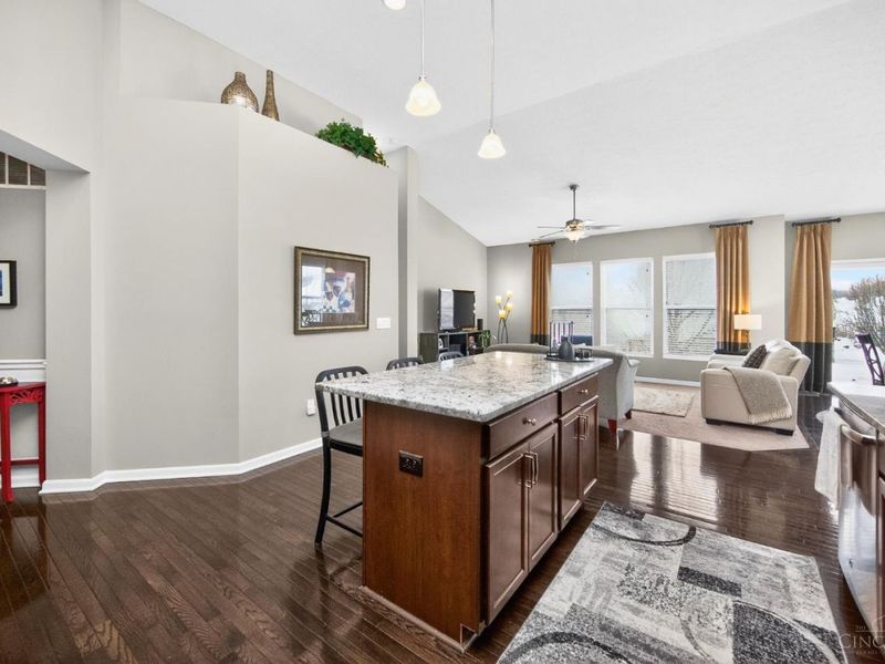 476 Haybrooke Drive, Hamilton Twp, OH 45039 Photo 16