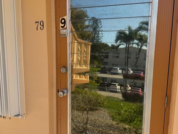79 Dorchester D, Unit 79, West Palm Beach, FL 33417