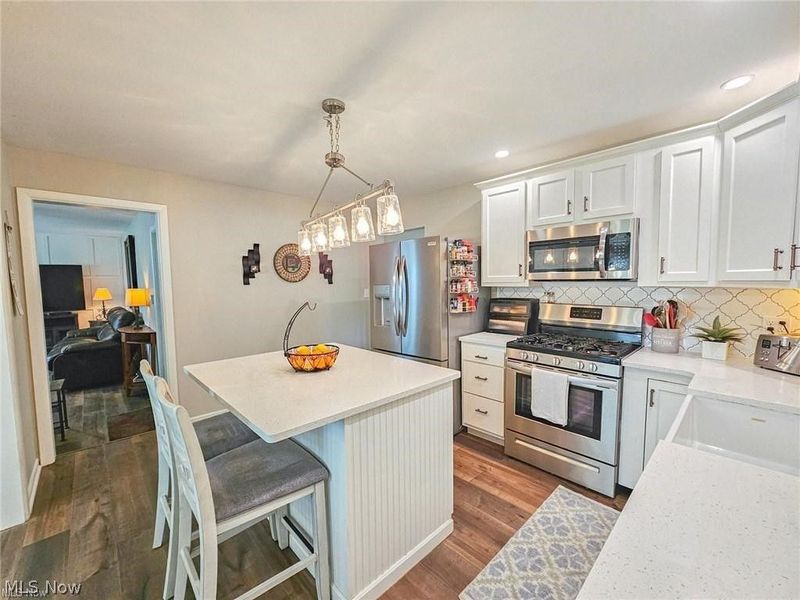 523 Janet Drive, Canfield, OH 44406 Photo 7