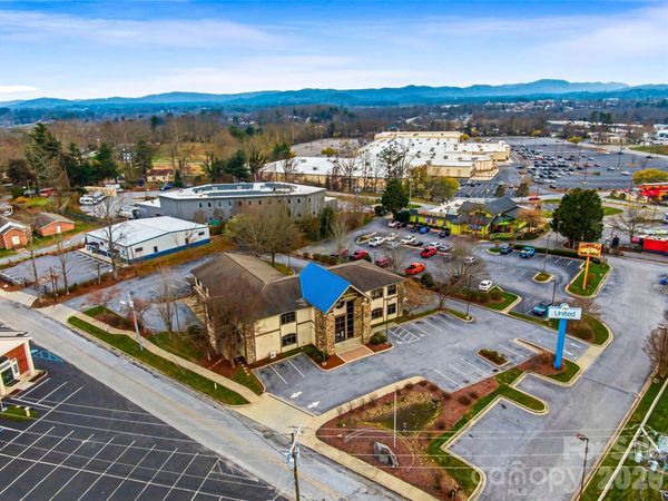 101 Jack Street, Hendersonville, NC 28792