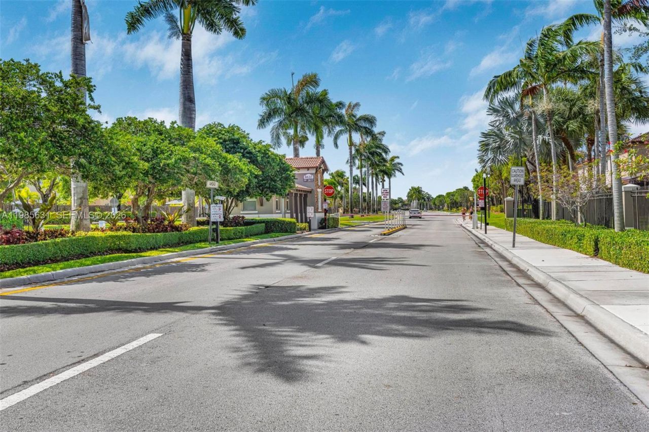 22424 SW 89th Path , Cutler Bay, FL 33190 Photo