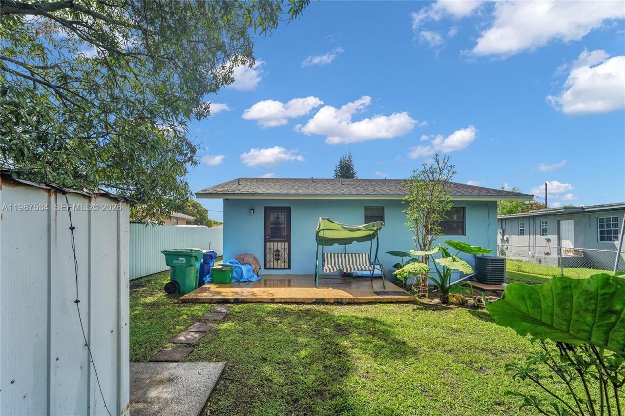 3115 NW 65th St , Miami, FL 33147 Photo