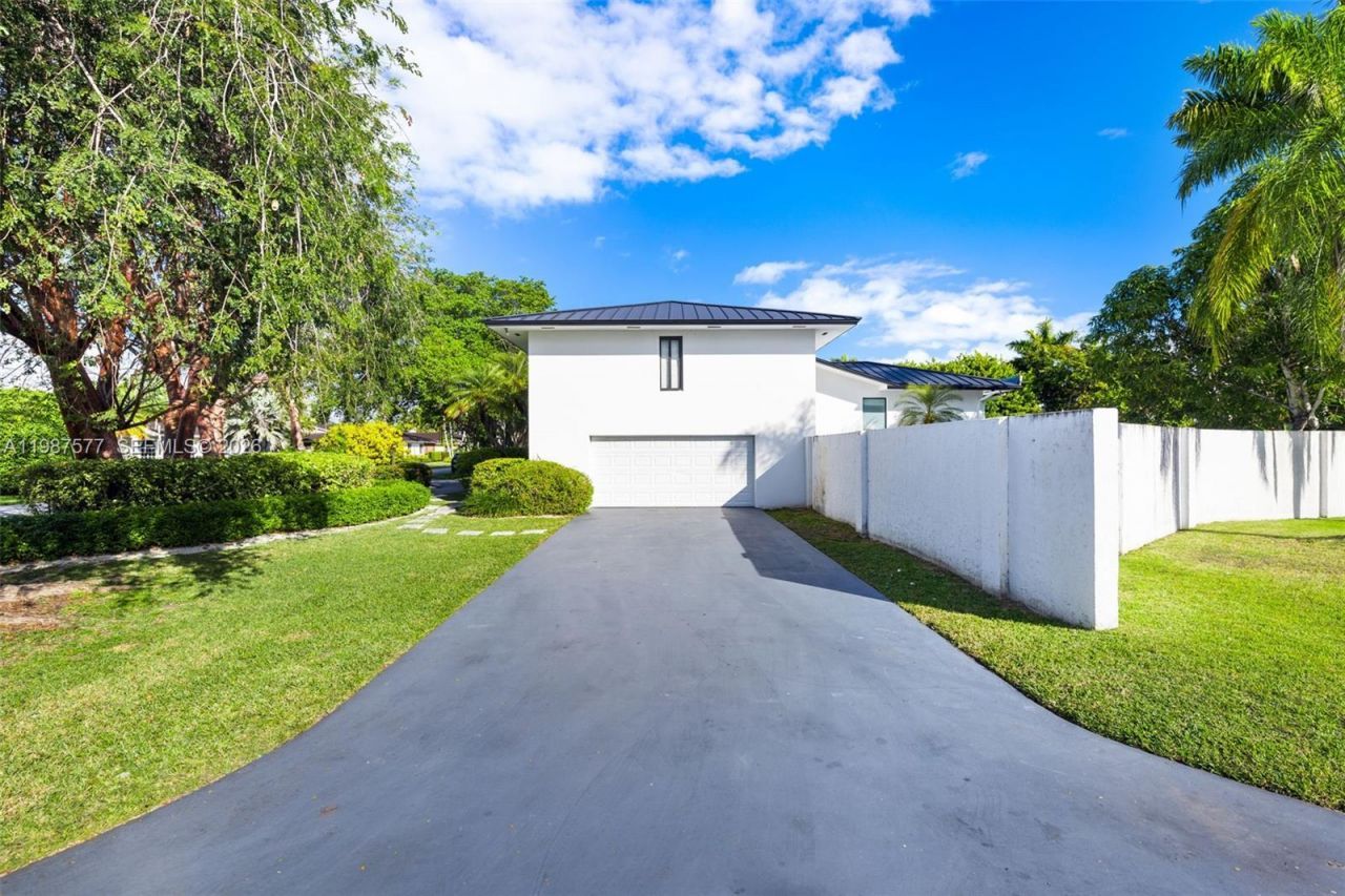 14615 SW 77th Ct , Palmetto Bay, FL 33158 Photo