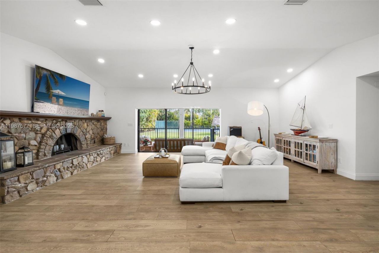 14615 SW 77th Ct , Palmetto Bay, FL 33158 Photo