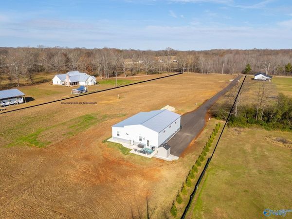 500 Phillips Road, Hazel Green, AL 35750