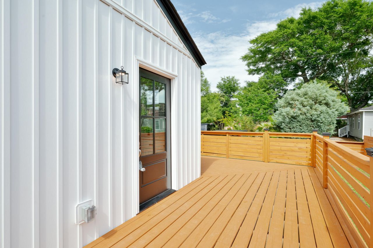 1405 Holt Street Photo 15