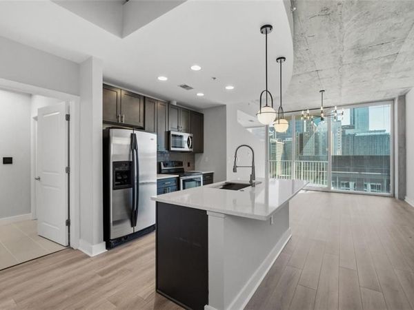 400 W Peachtree Street NW, Unit 1908, Atlanta, GA 30308