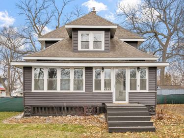 212 East Road S, Atwater, MN 56209