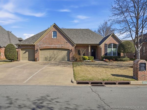 5711 E 110th Place, Tulsa, OK 74137