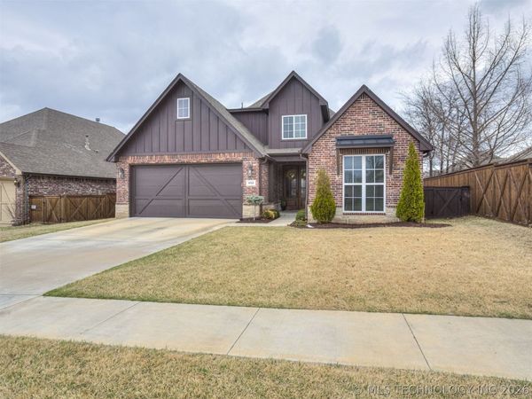 4713 E 146th Street S, Bixby, OK 74008