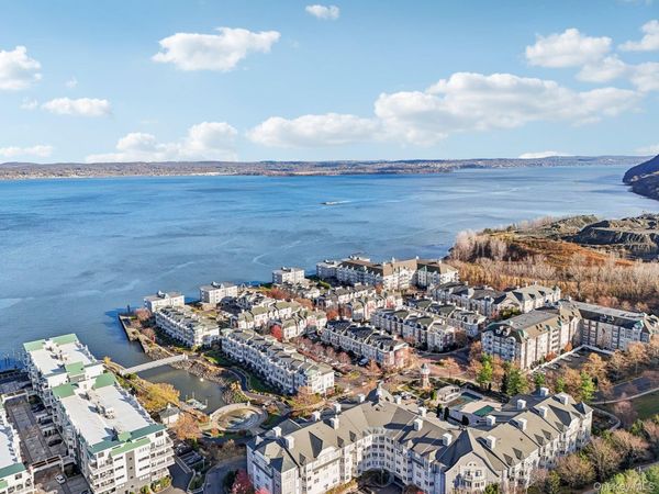 1220 Round Pointe Drive , Haverstraw, NY 10927