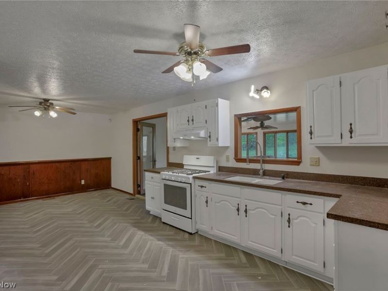 6410 Smith Run Road, Glouster, OH 45732 Photo 11