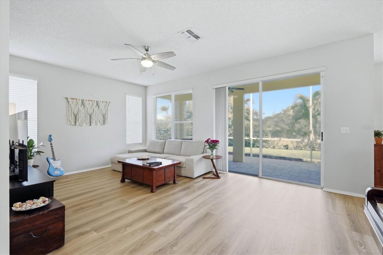 4415 50th Drive W, Bradenton, FL 34210 Photo