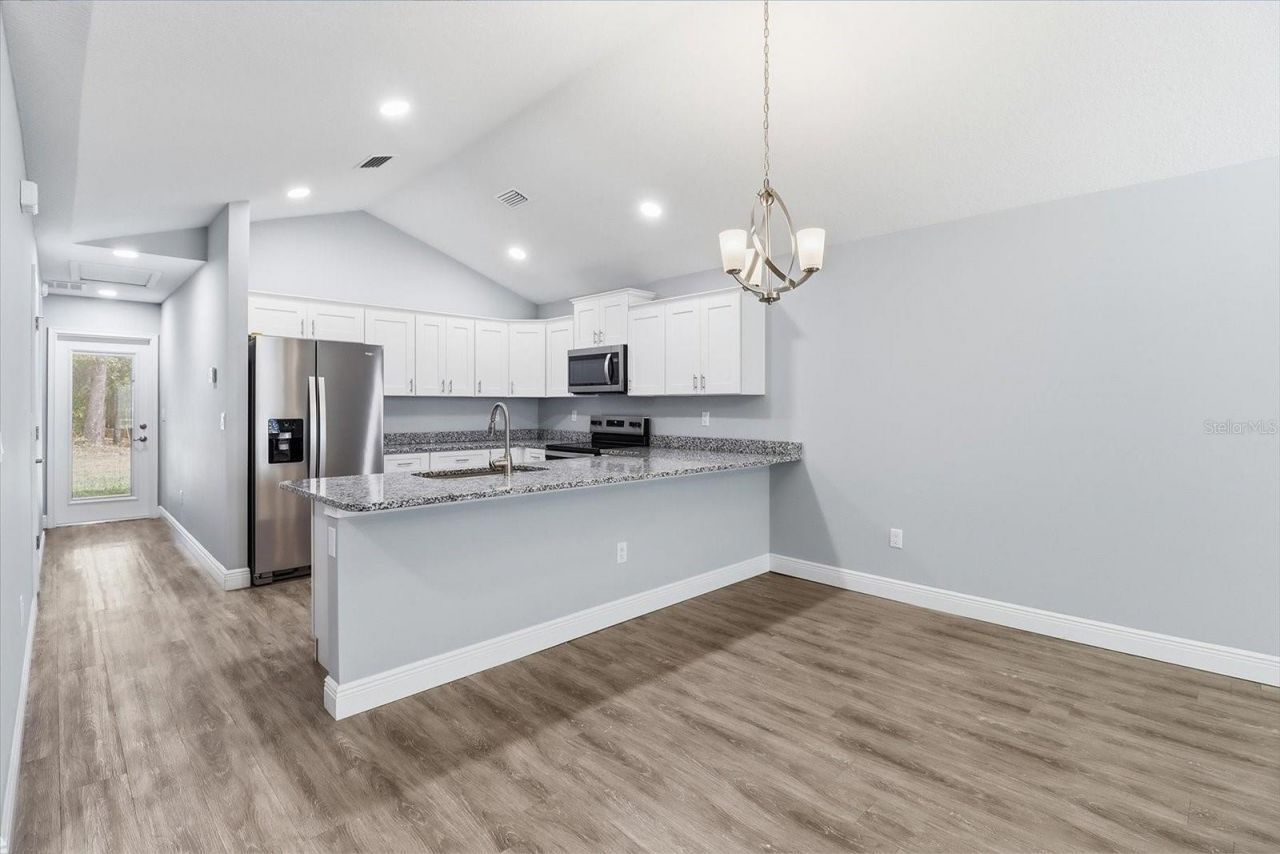 9373 N Peachtree Way , Citrus Springs, FL 34434 Photo