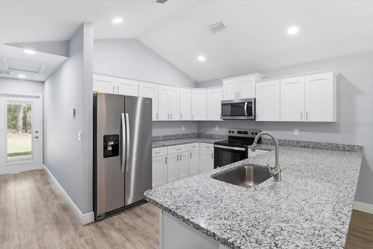 9373 N Peachtree Way , Citrus Springs, FL 34434 Photo