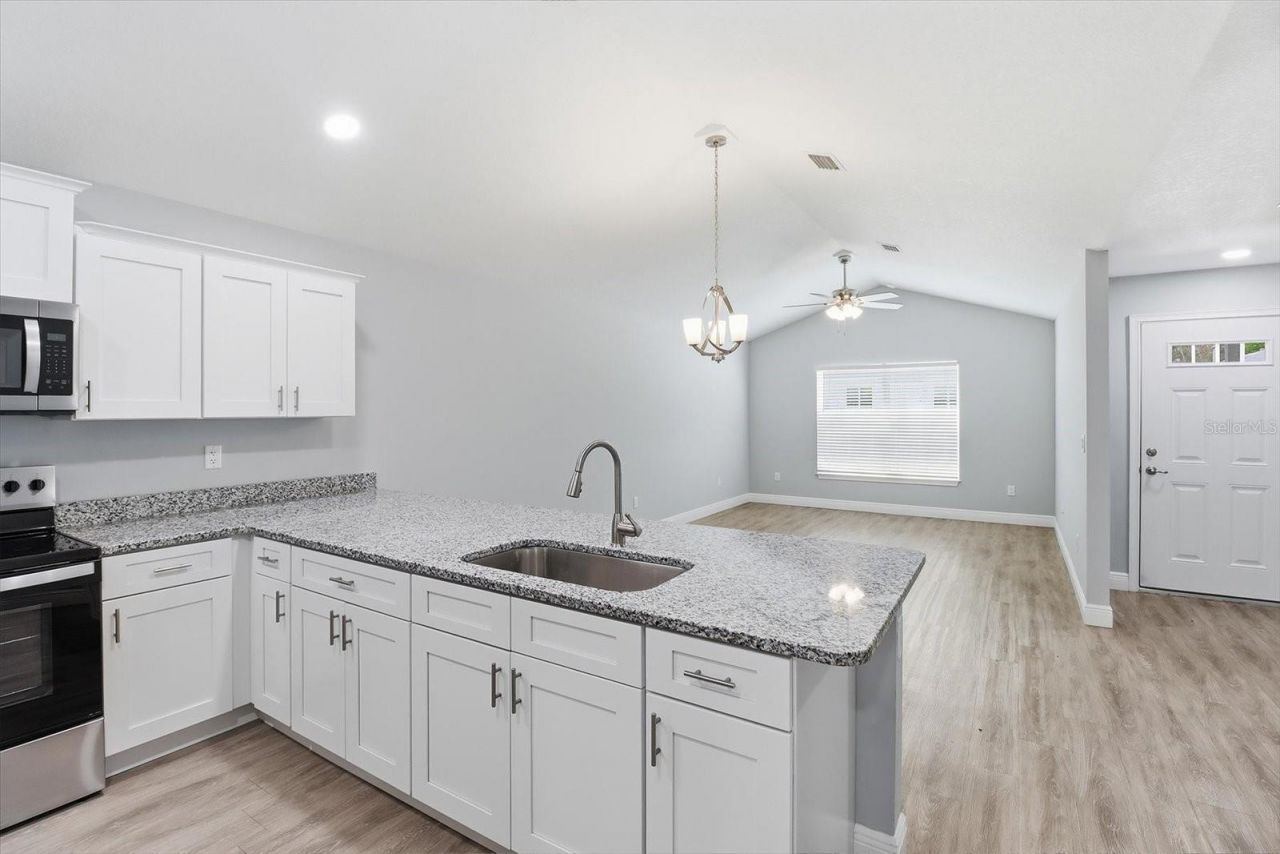 9373 N Peachtree Way , Citrus Springs, FL 34434 Photo