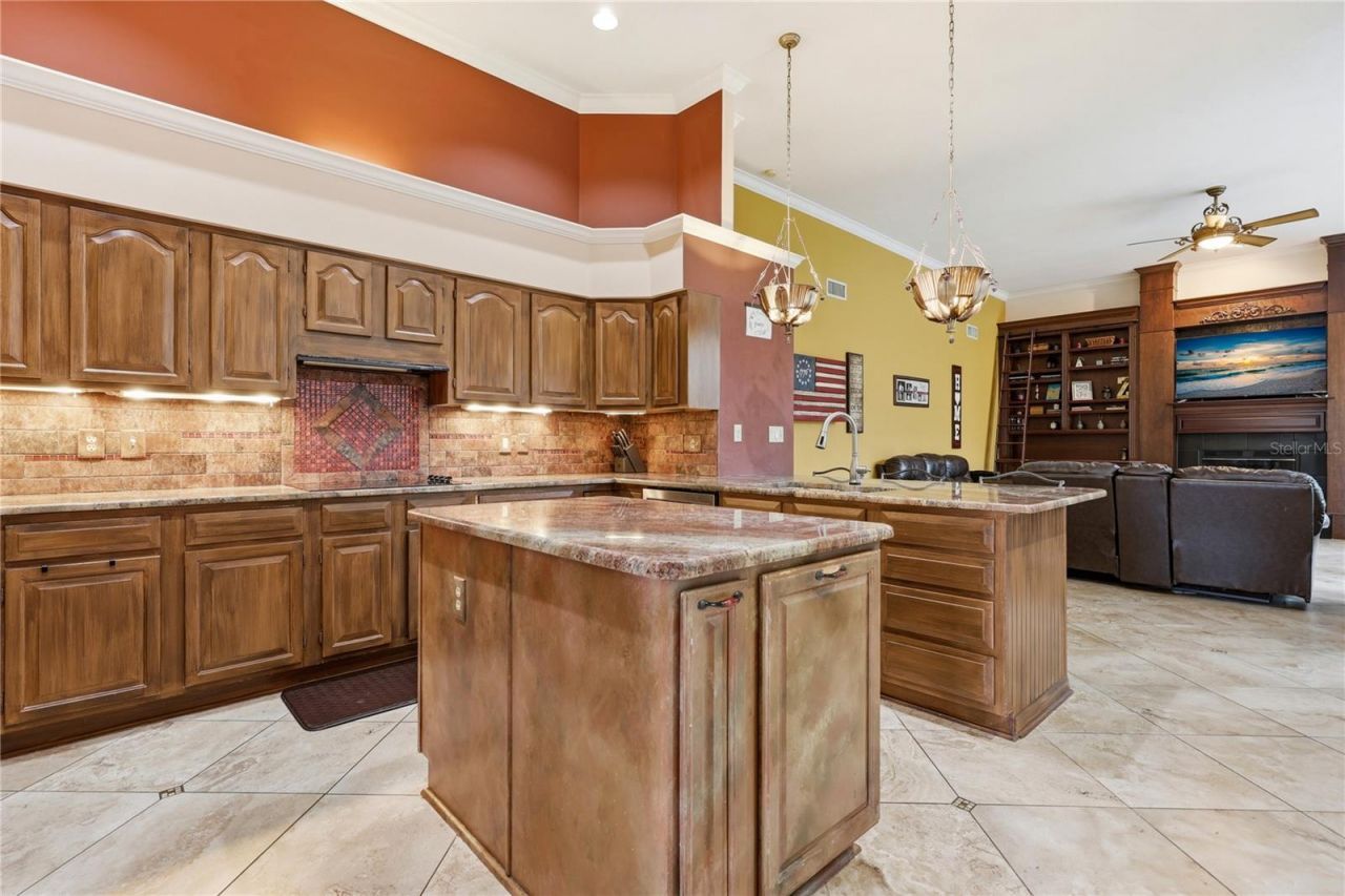 4249 NW 56th Way, Gainesville, FL 32606 Photo