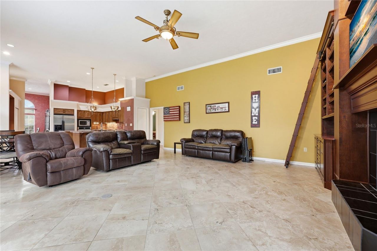 4249 NW 56th Way, Gainesville, FL 32606 Photo