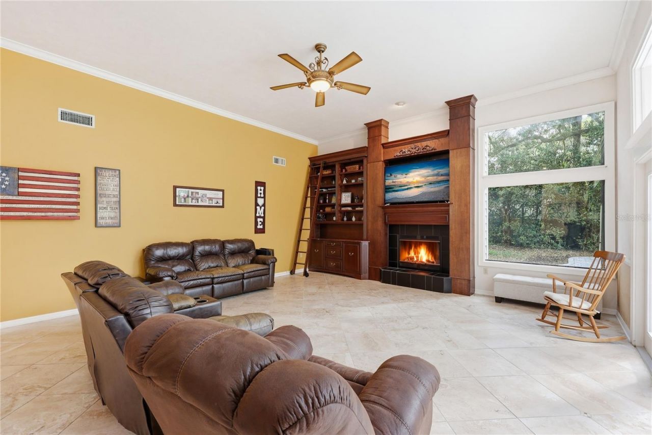 4249 NW 56th Way, Gainesville, FL 32606 Photo