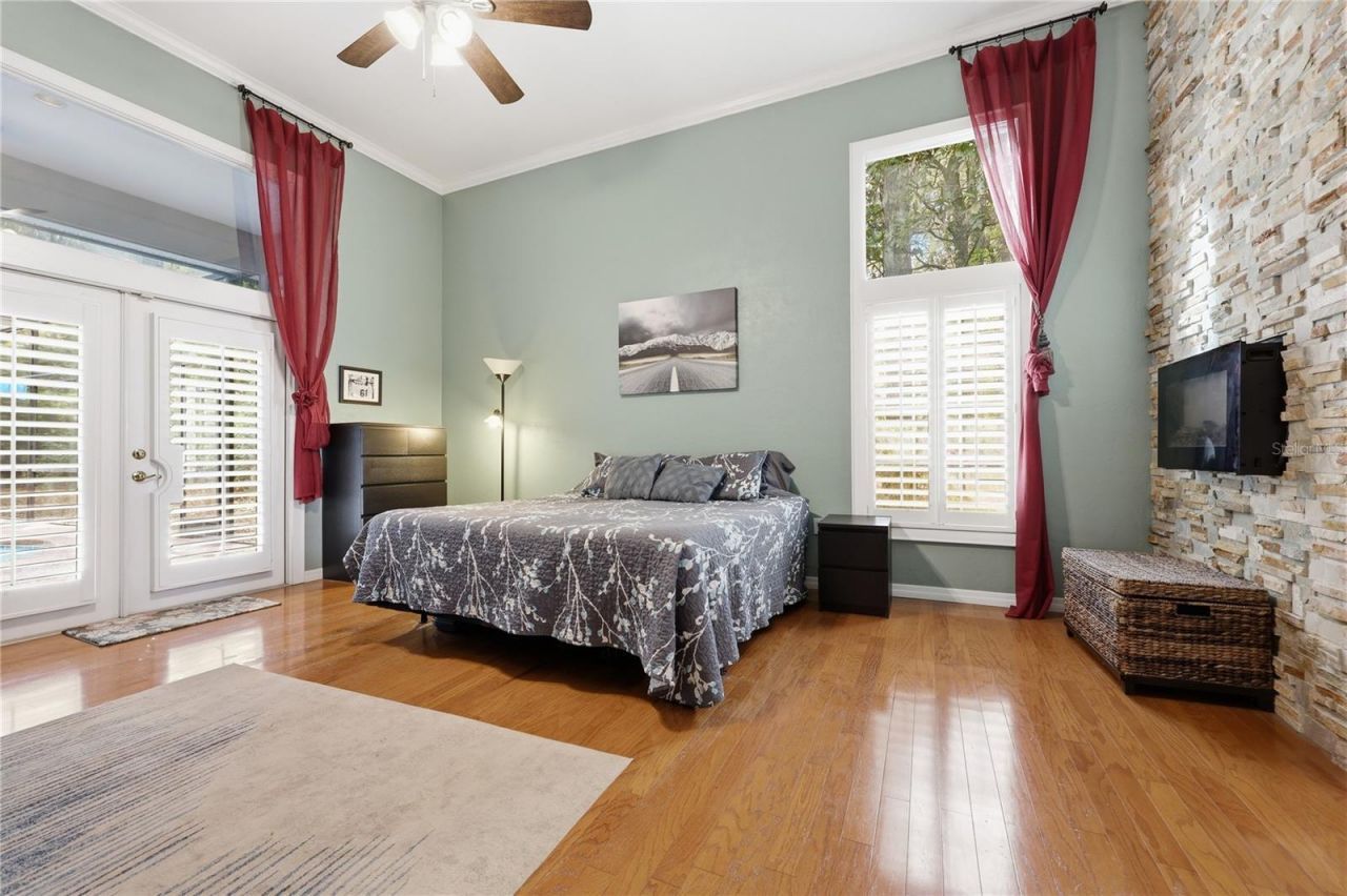 4249 NW 56th Way, Gainesville, FL 32606 Photo