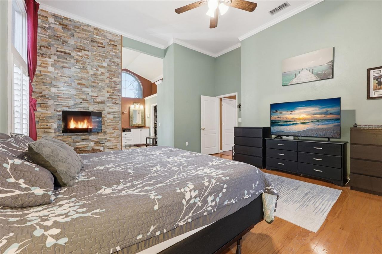 4249 NW 56th Way, Gainesville, FL 32606 Photo