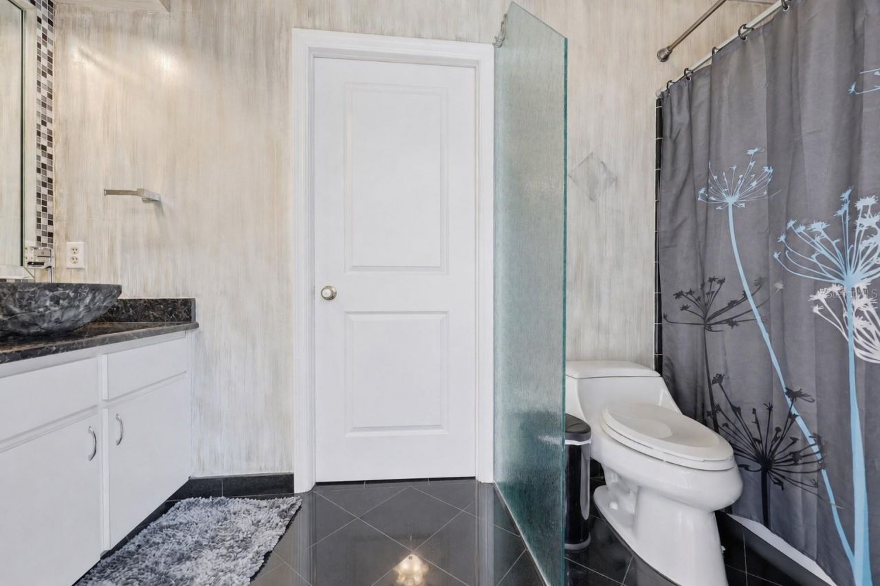 4249 NW 56th Way, Gainesville, FL 32606 Photo
