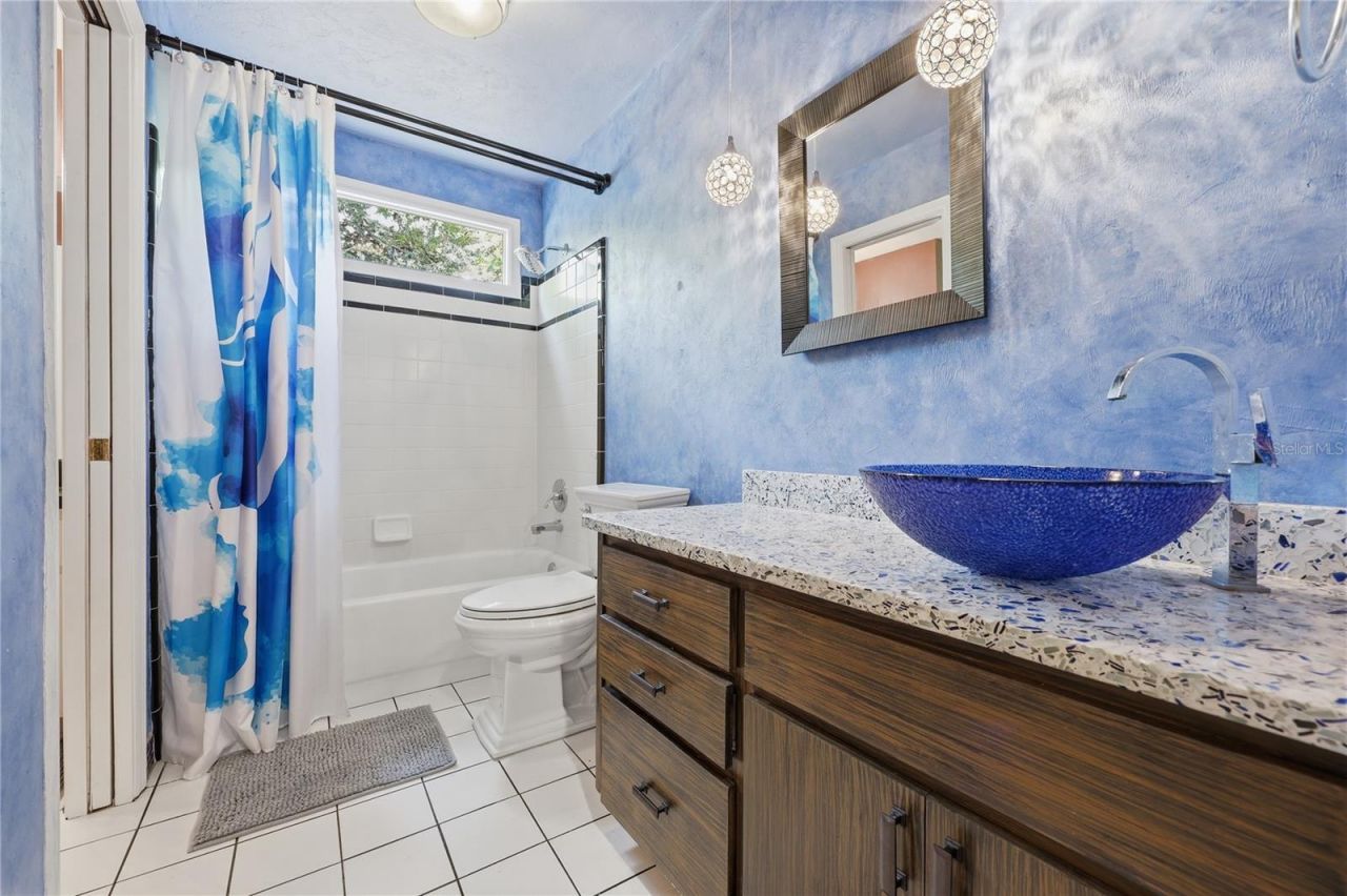 4249 NW 56th Way, Gainesville, FL 32606 Photo