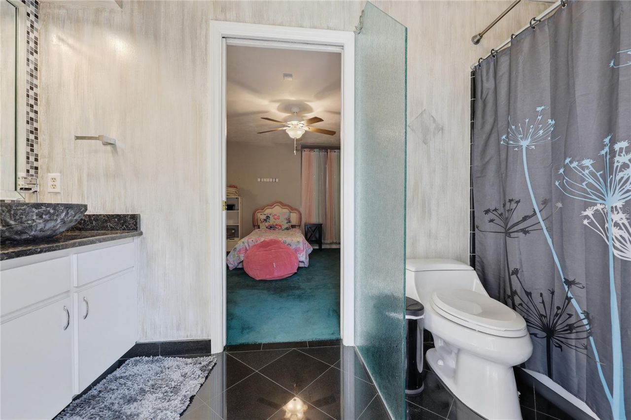 4249 NW 56th Way, Gainesville, FL 32606 Photo