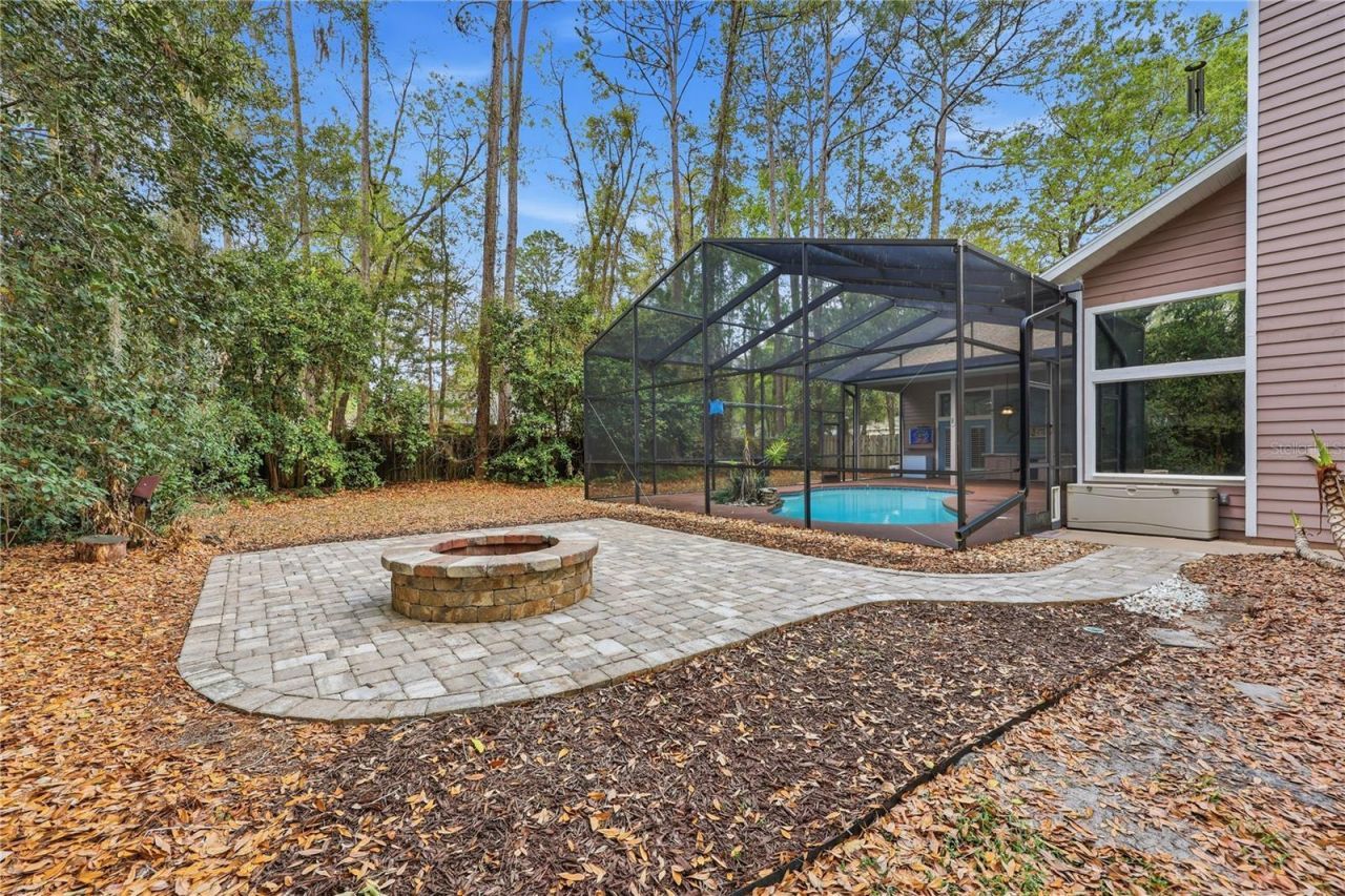 4249 NW 56th Way, Gainesville, FL 32606 Photo