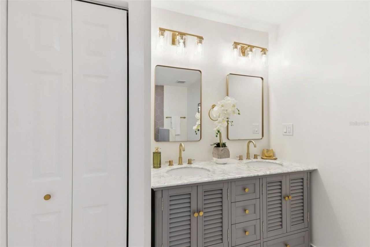 5010 8th Ave N, Saint Petersburg, FL 33710 Photo