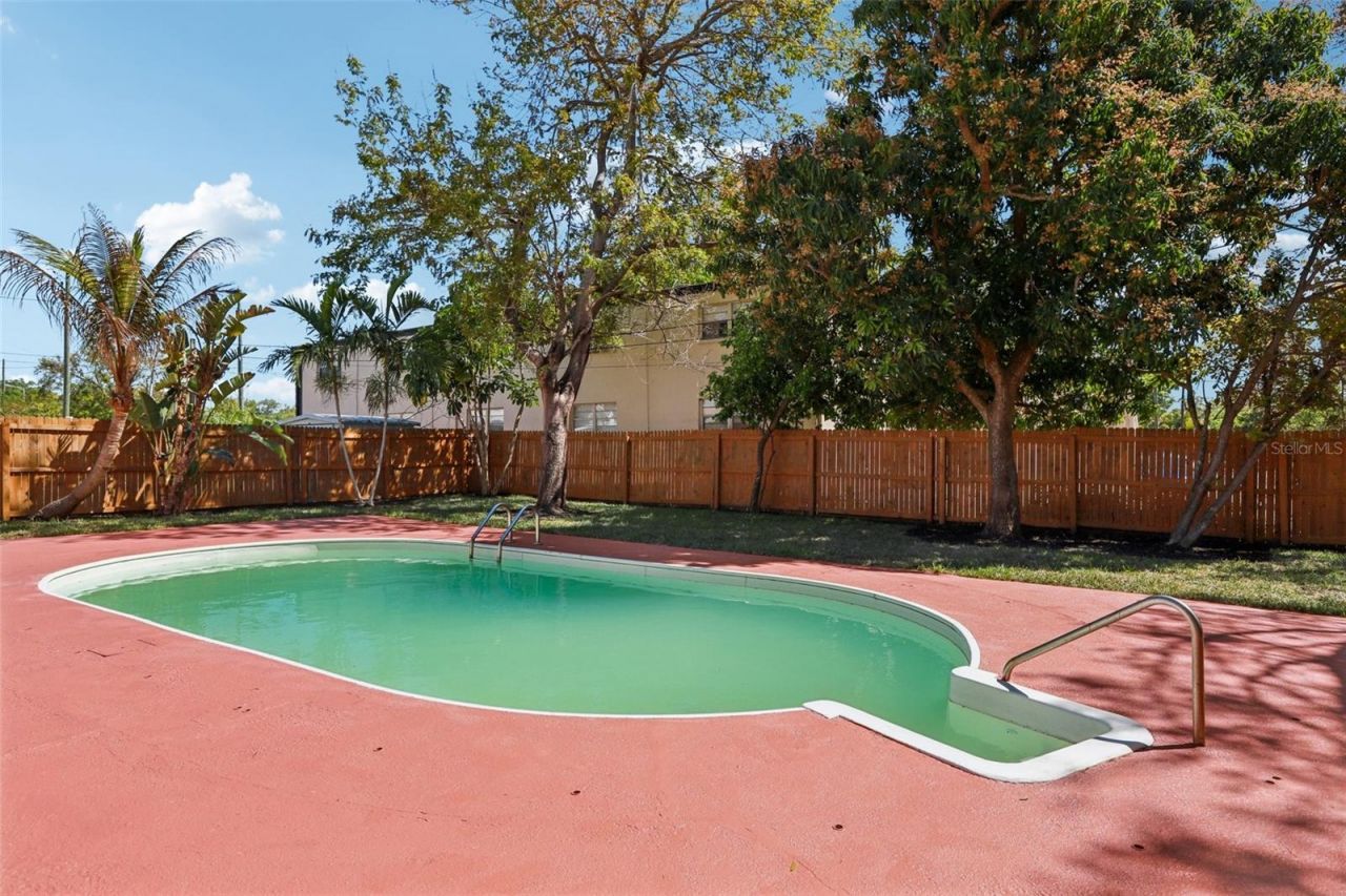 5010 8th Ave N, Saint Petersburg, FL 33710 Photo