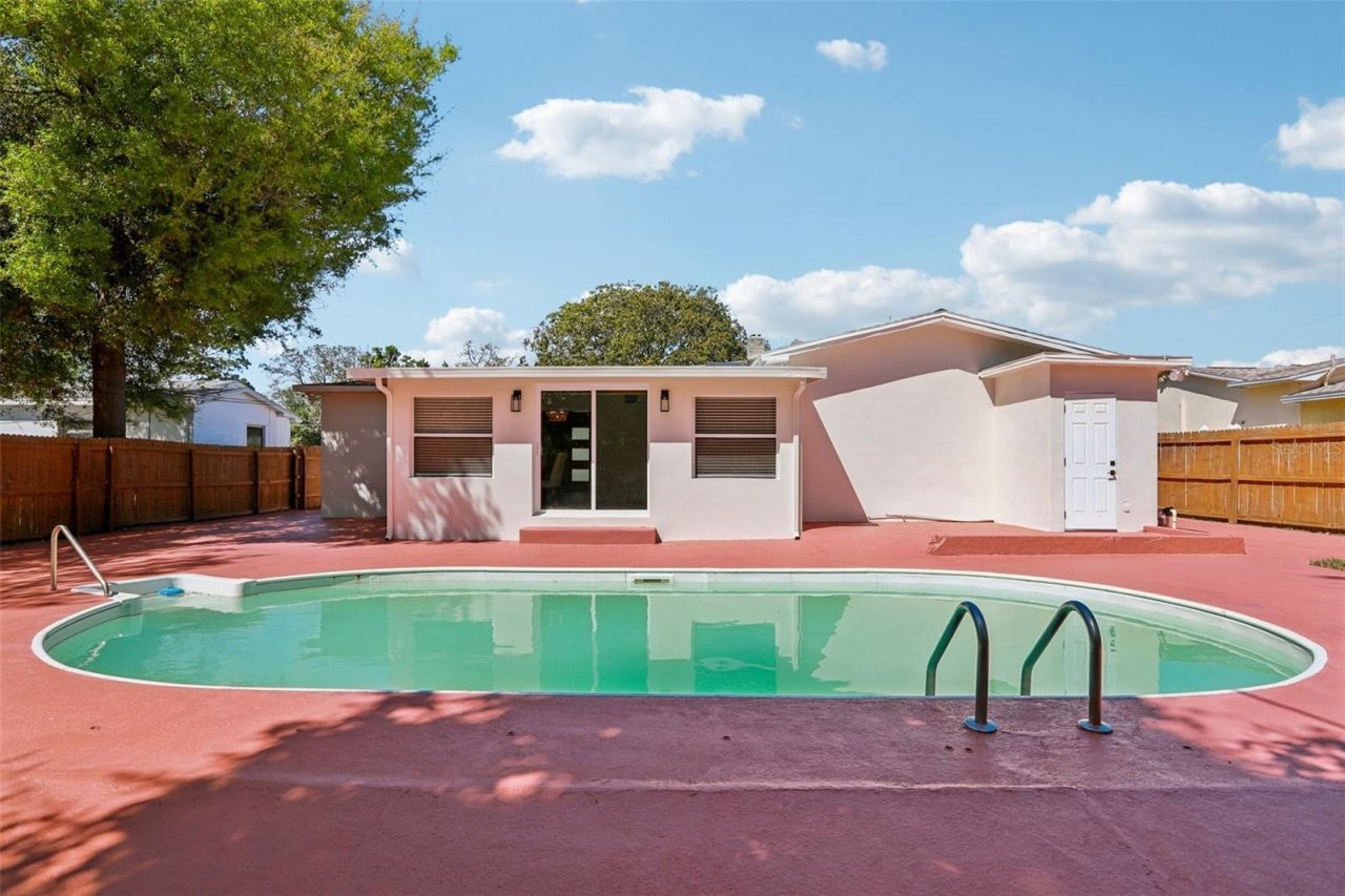 5010 8th Ave N, Saint Petersburg, FL 33710 Photo