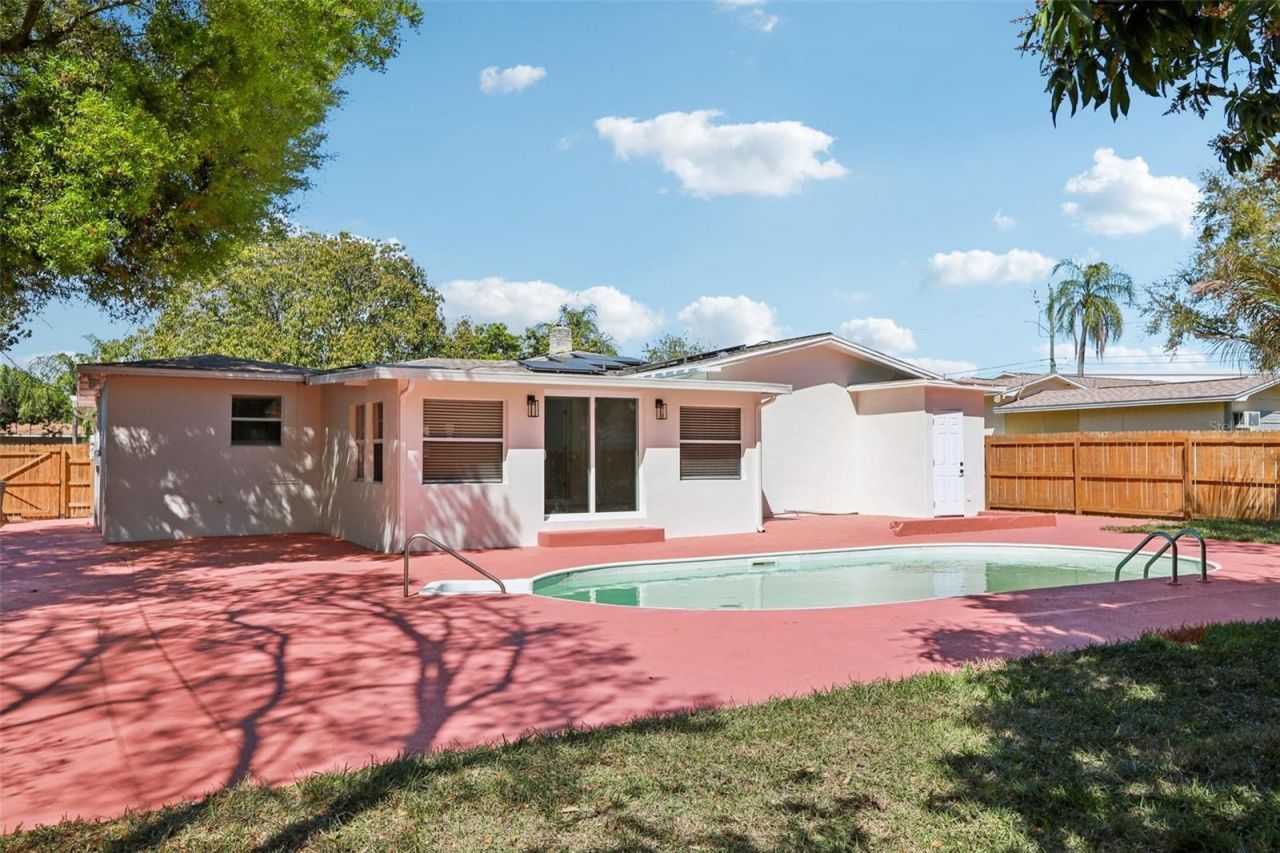 5010 8th Ave N, Saint Petersburg, FL 33710 Photo