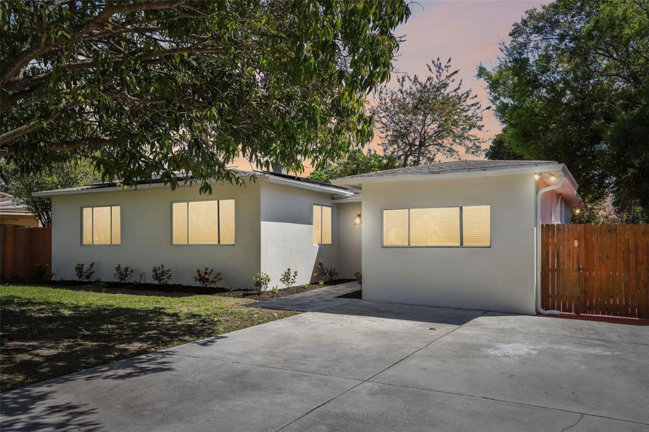 5010 8th Ave N, Saint Petersburg, FL 33710 Photo