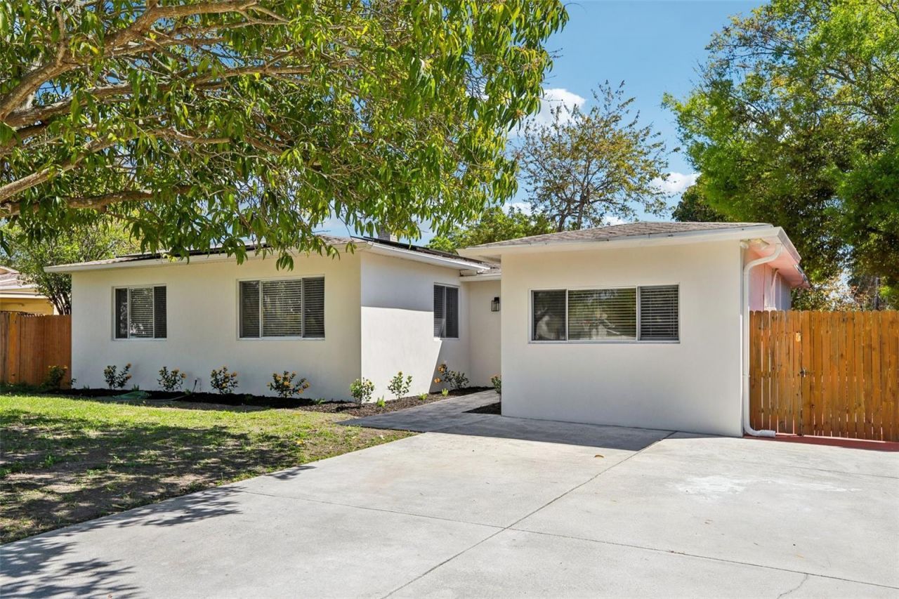 5010 8th Ave N, Saint Petersburg, FL 33710 Photo