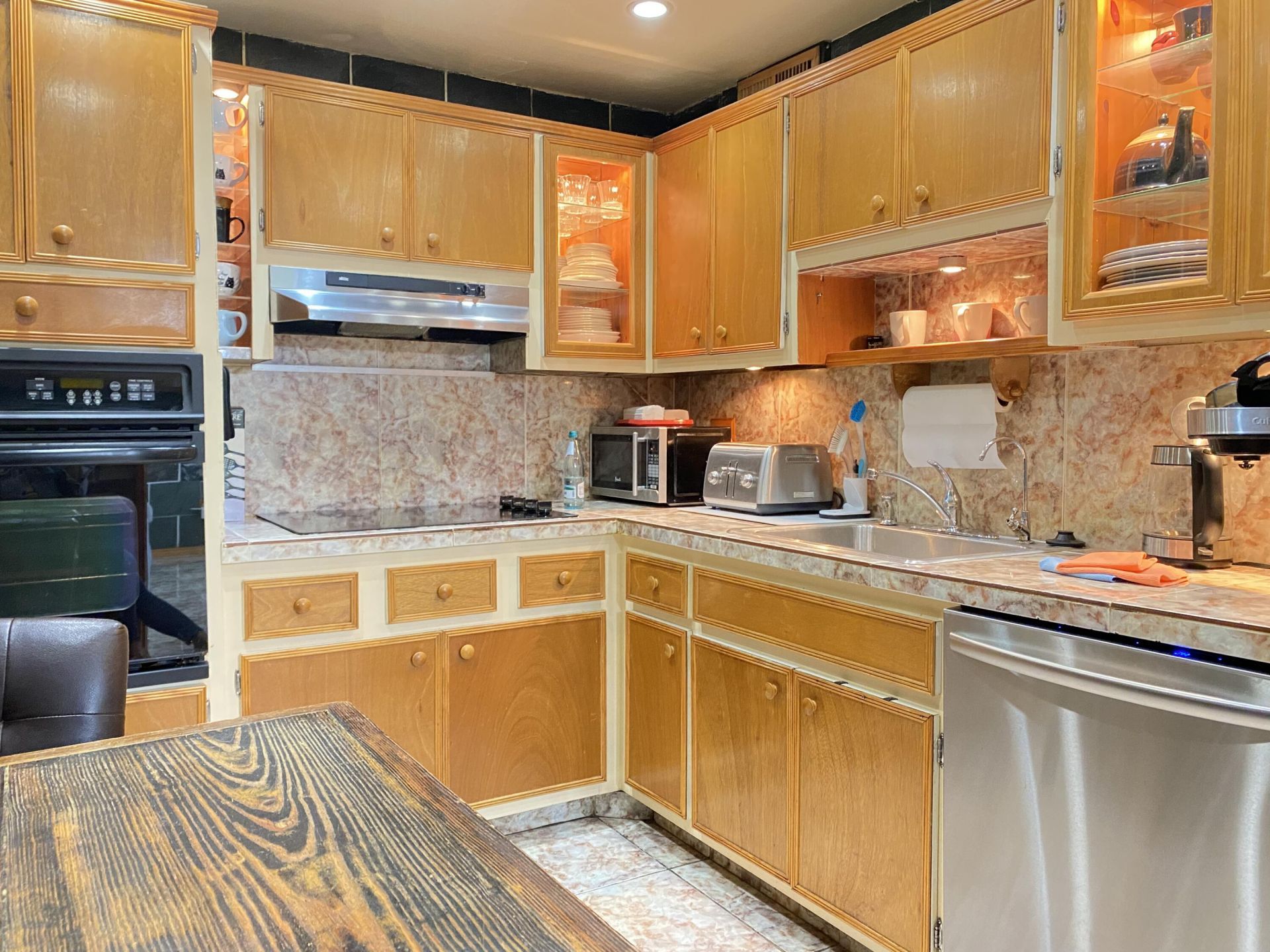 400 Kings Point Drive, Unit 1423, Sunny Isles Beach, FL 33160 Photo