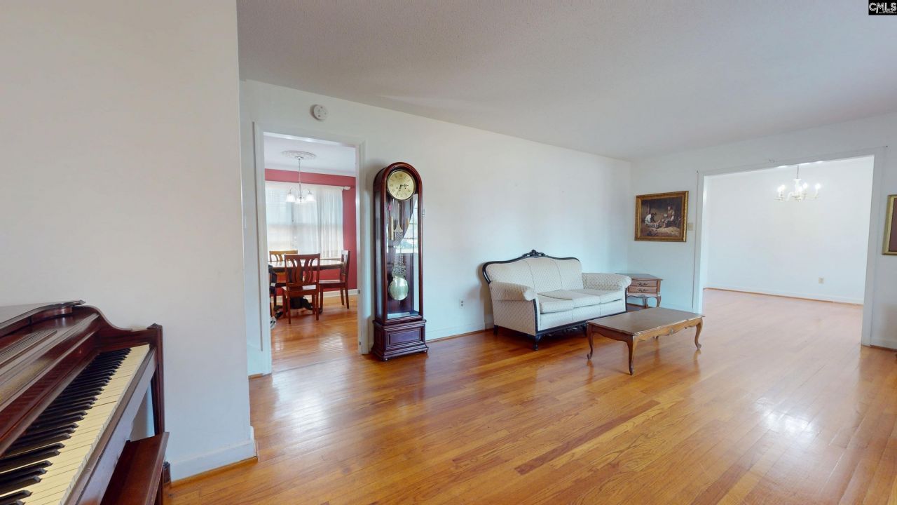 8718 Gnadenhunt Rd Photo 7