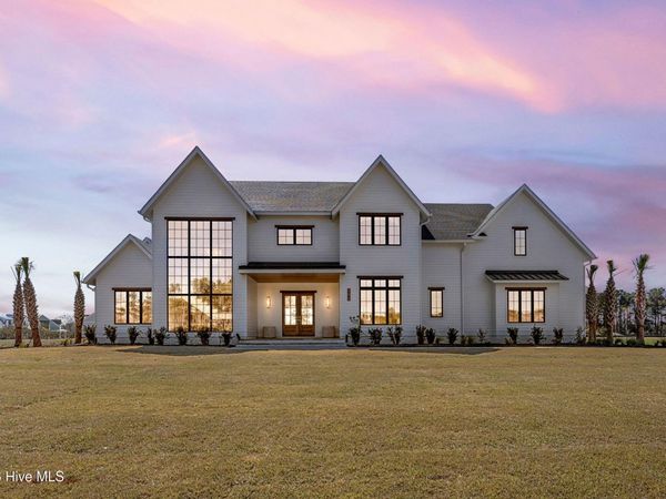 103 Dragonfly Lane , Hampstead, NC 28443